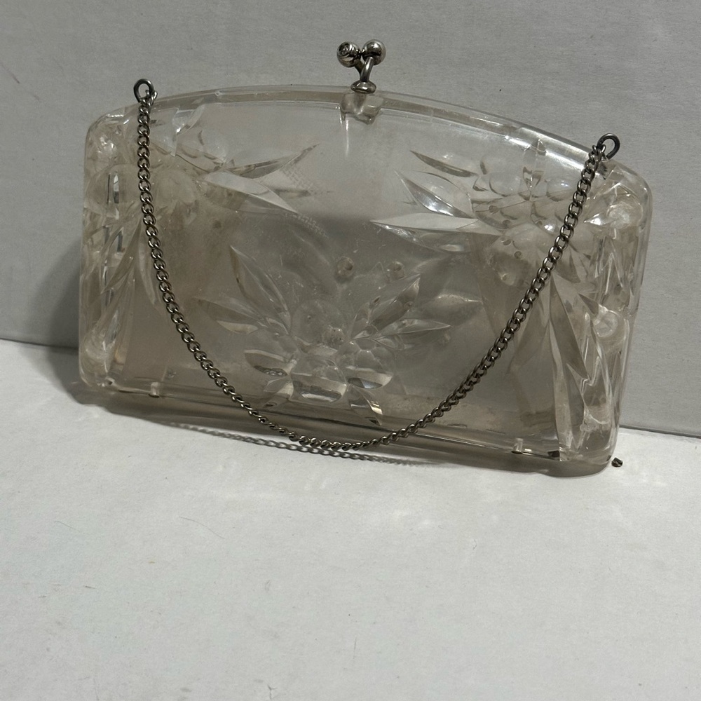 Elegant Clear Acrylic Clutch With Chain